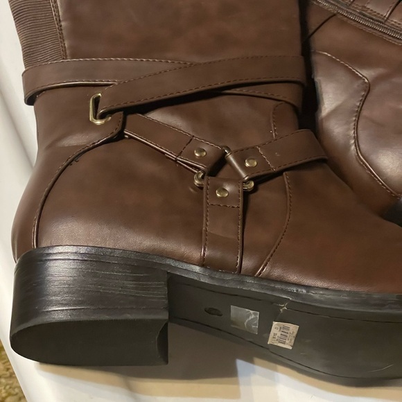 TORRID new Brown Boots-Size12 extra wide leg - Picture 3 of 15